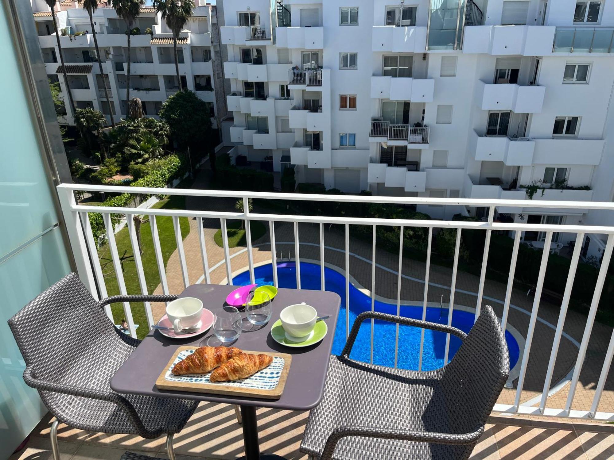 Avec Terrasse Sur Le Toit Vue Rosas