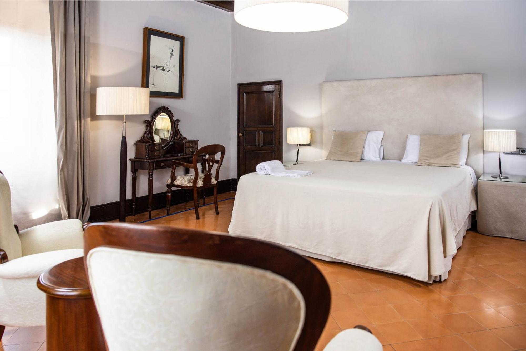 Rvhotels Palau Lo Mirador Hotel Torroella De Montgri