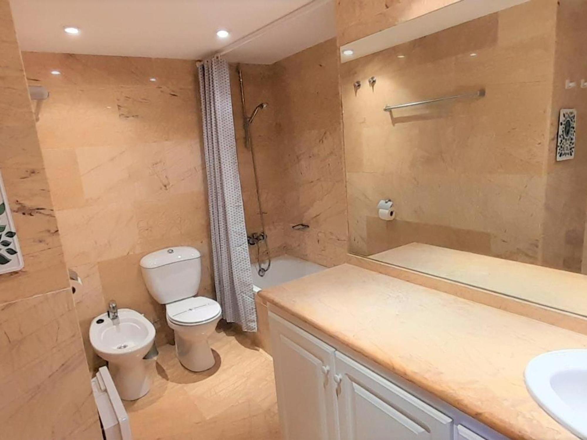 Moderno En Tonyines, 2 Habitaciones, Parking, Cerca De La Playa - Es-170-48 * Llanca