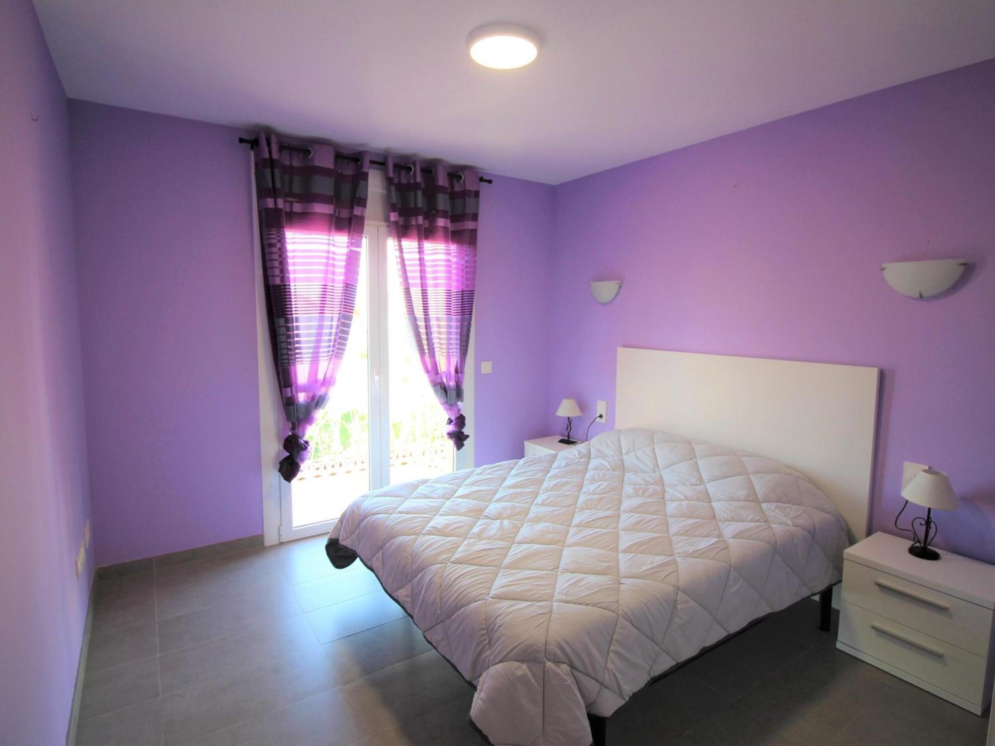 Apartamento Reformado Con Vista Al Mar, 20m De La Playa, A.a., Garaje, En Centro De - Es-258-12 *