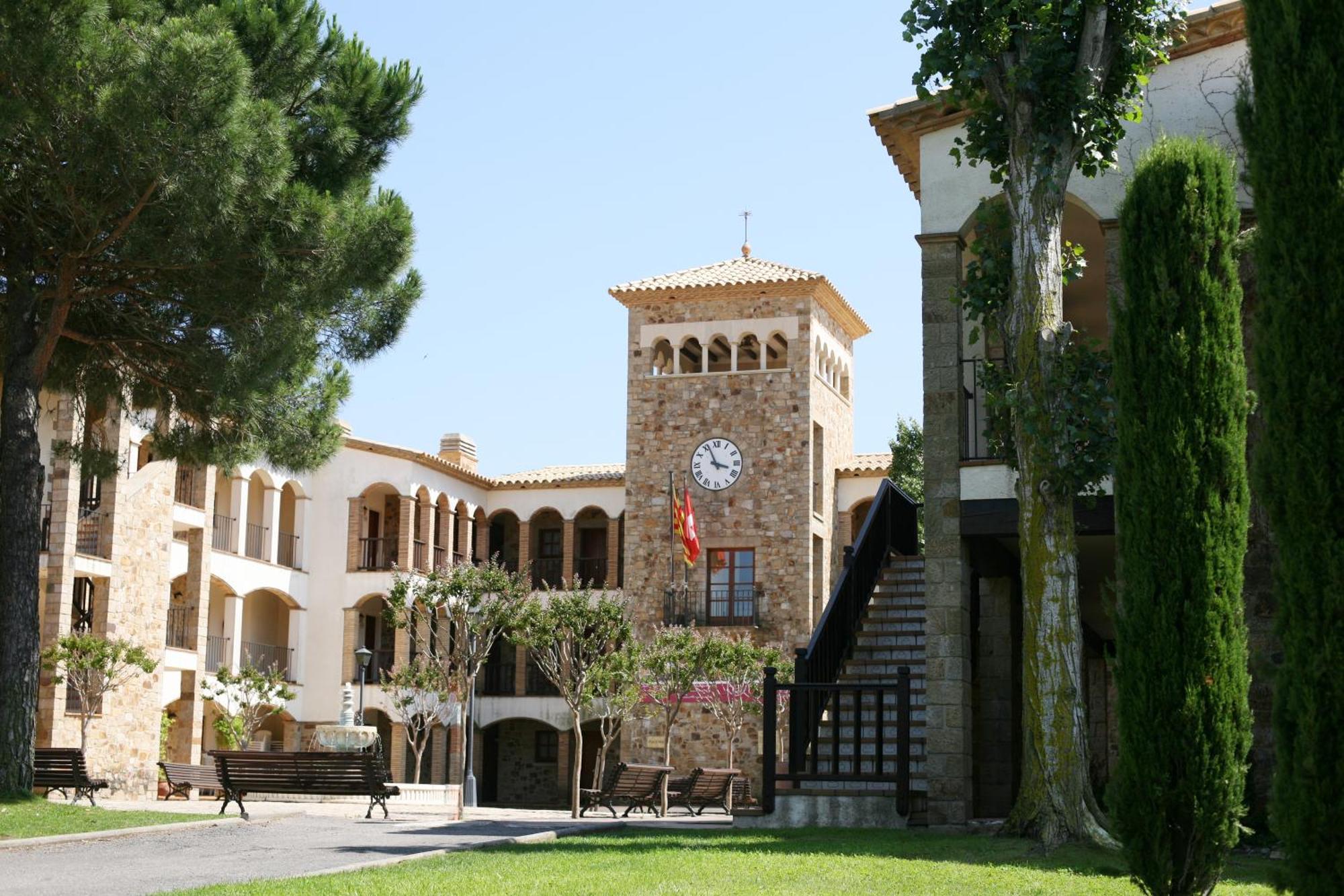 Aparthotel Hapimag Mas Nou 4*