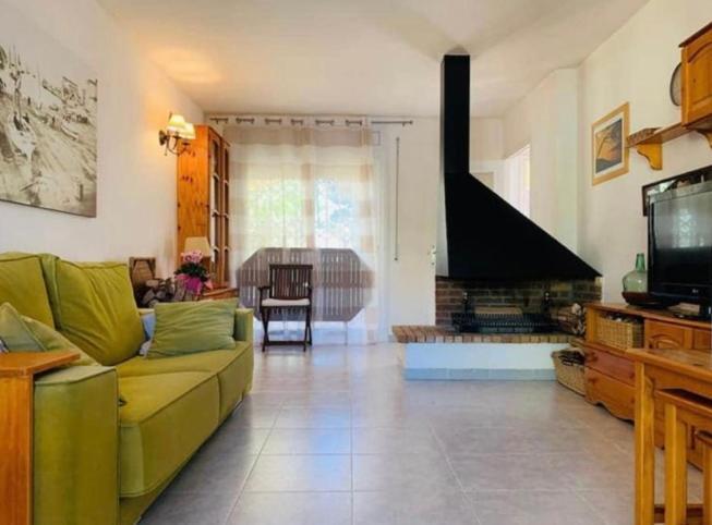Сasa de vacaciones Casa Pareada Con Piscina