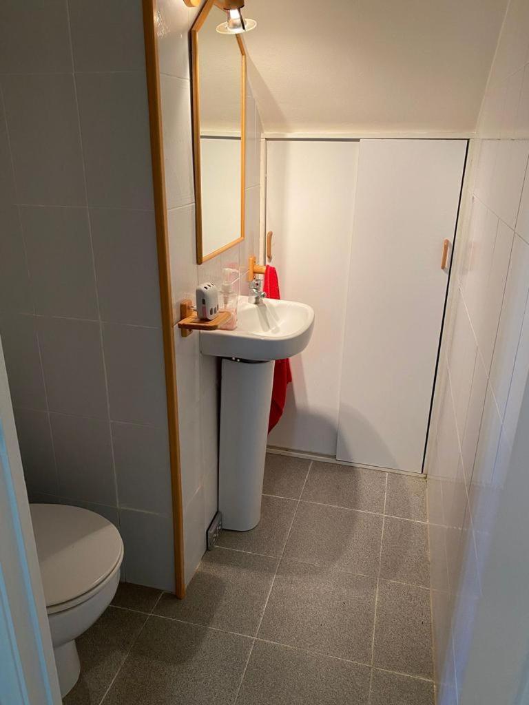 Сasa de vacaciones Casa Pareada Con Piscina