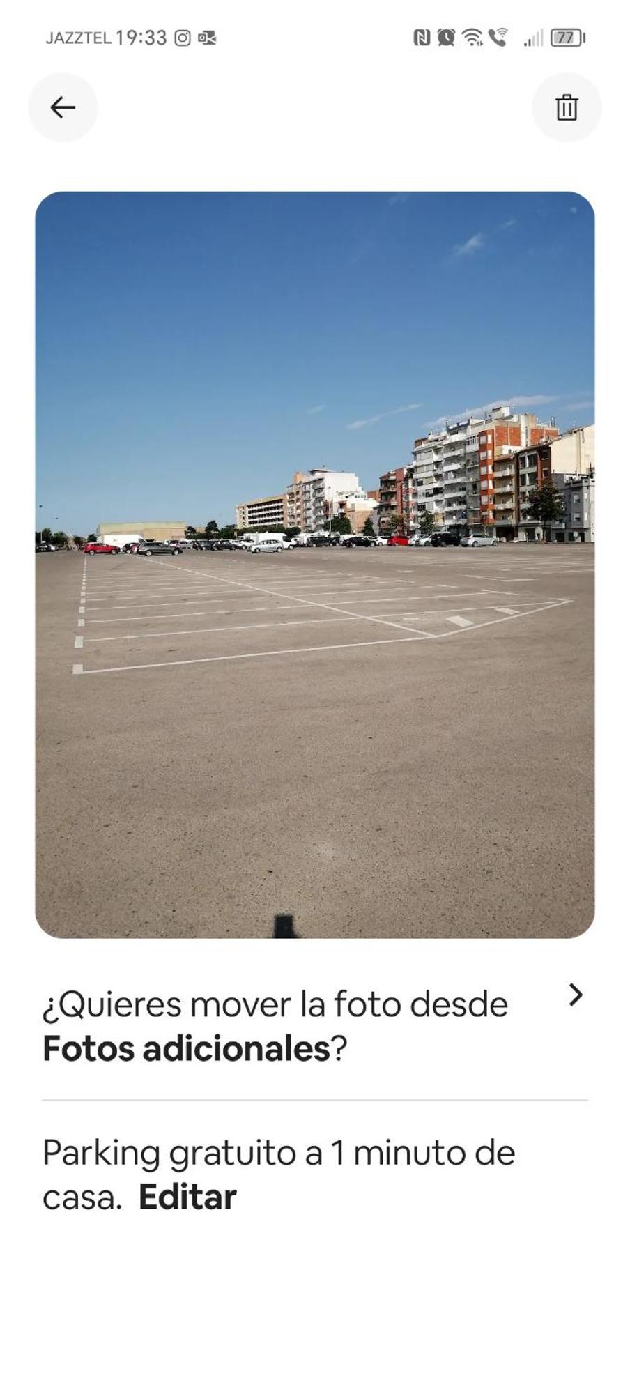 Mari, Comparto El Piso Habitación en casa particular Blanes