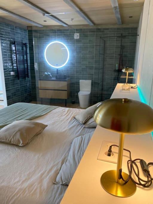 Casa Con Piscina Interior En Tamariu, Calella De * Palafrugell