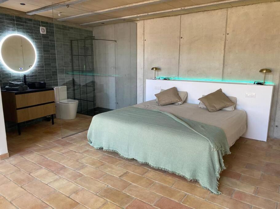 Casa Con Piscina Interior En Tamariu, Calella De Palafrugell