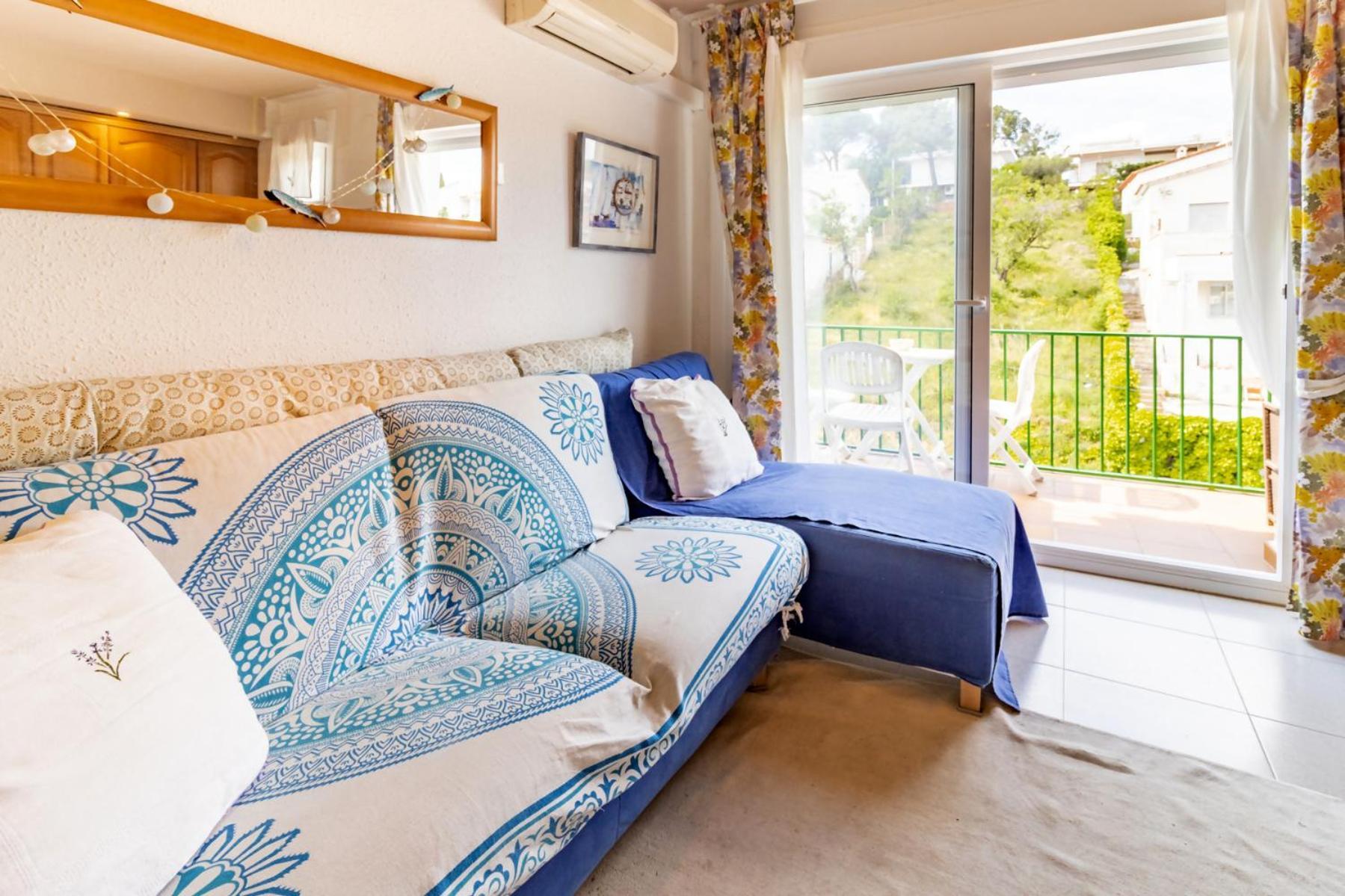 Port De 441 Atico Con Balcon Apartment