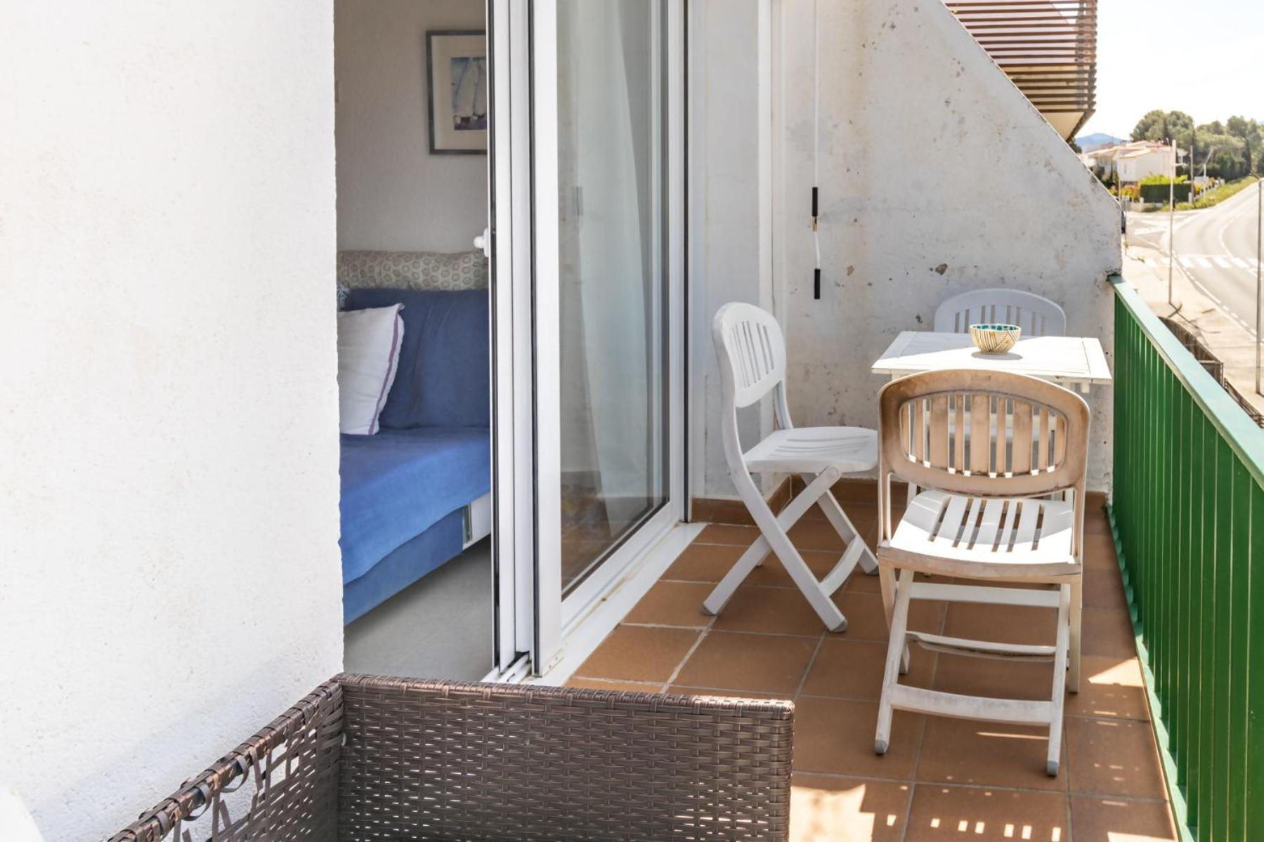 Port De 441 Atico Con Balcon *