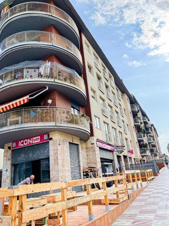 Yellow Lloret Apartamento