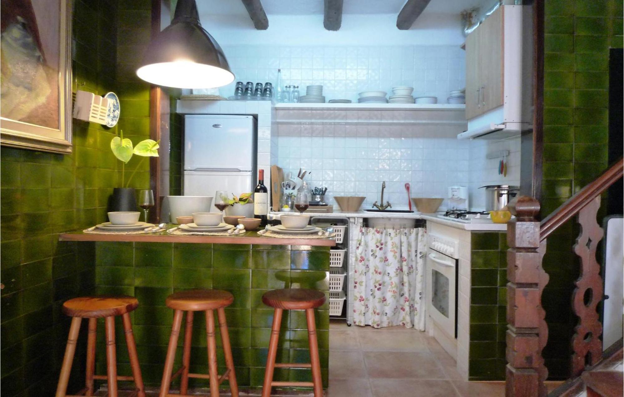 Beautiful In With Kitchen *
