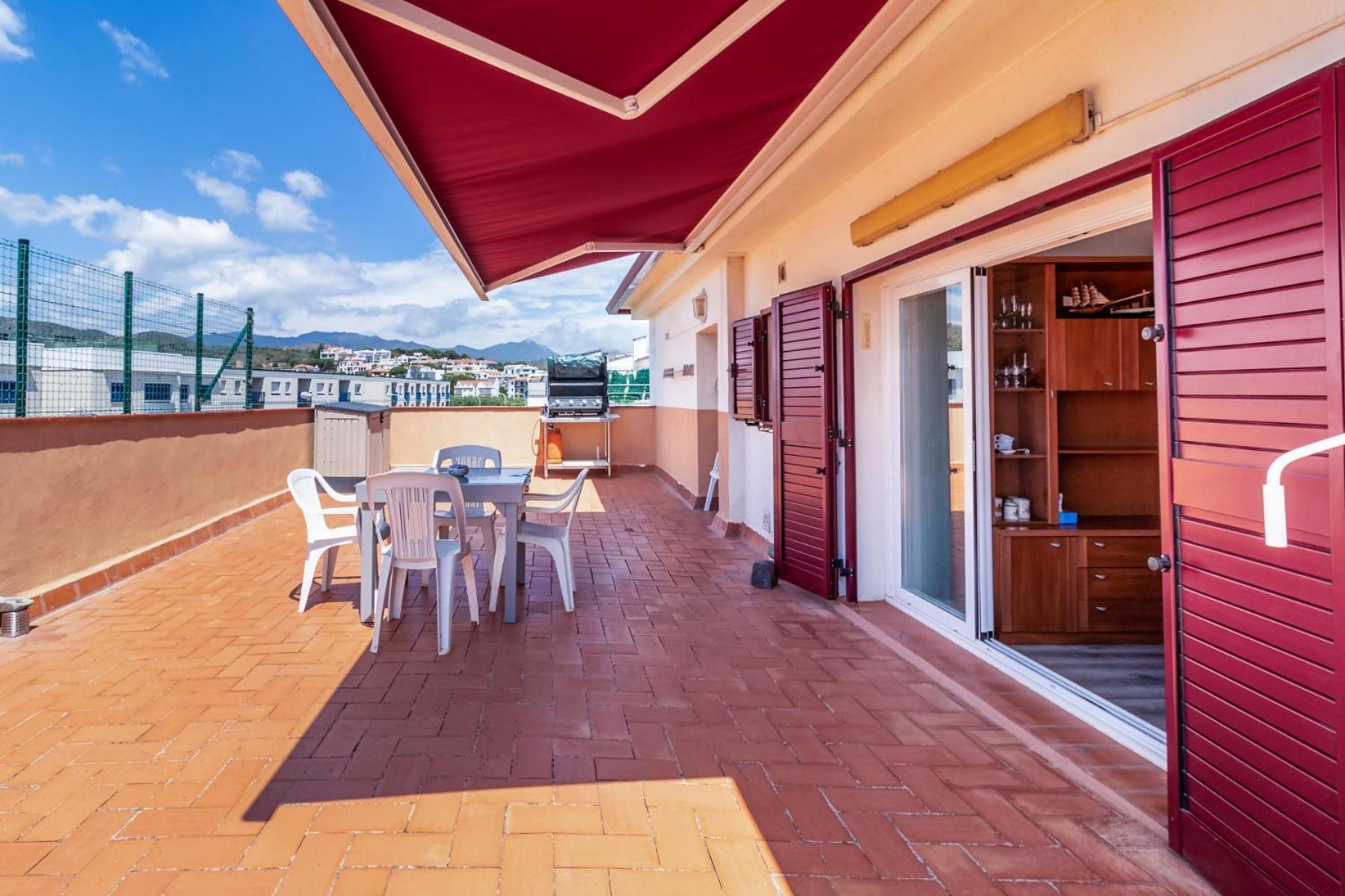 Sant Carles 27 - Atico Con Terraza *