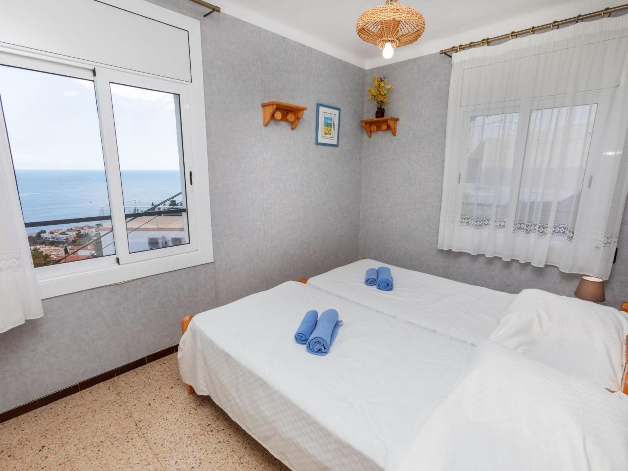 Gaviotas D'amunt By Interhome Llançà