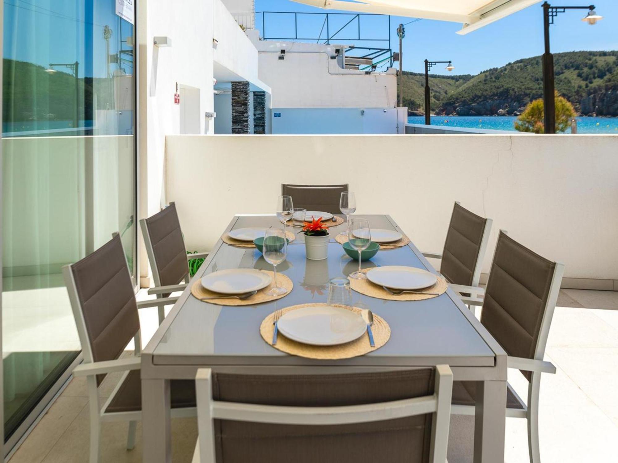 Apartamento Ref. Montgo Platja 2: Magnifico A Pie De Playa En Cala Montgo ! - Es-325-26