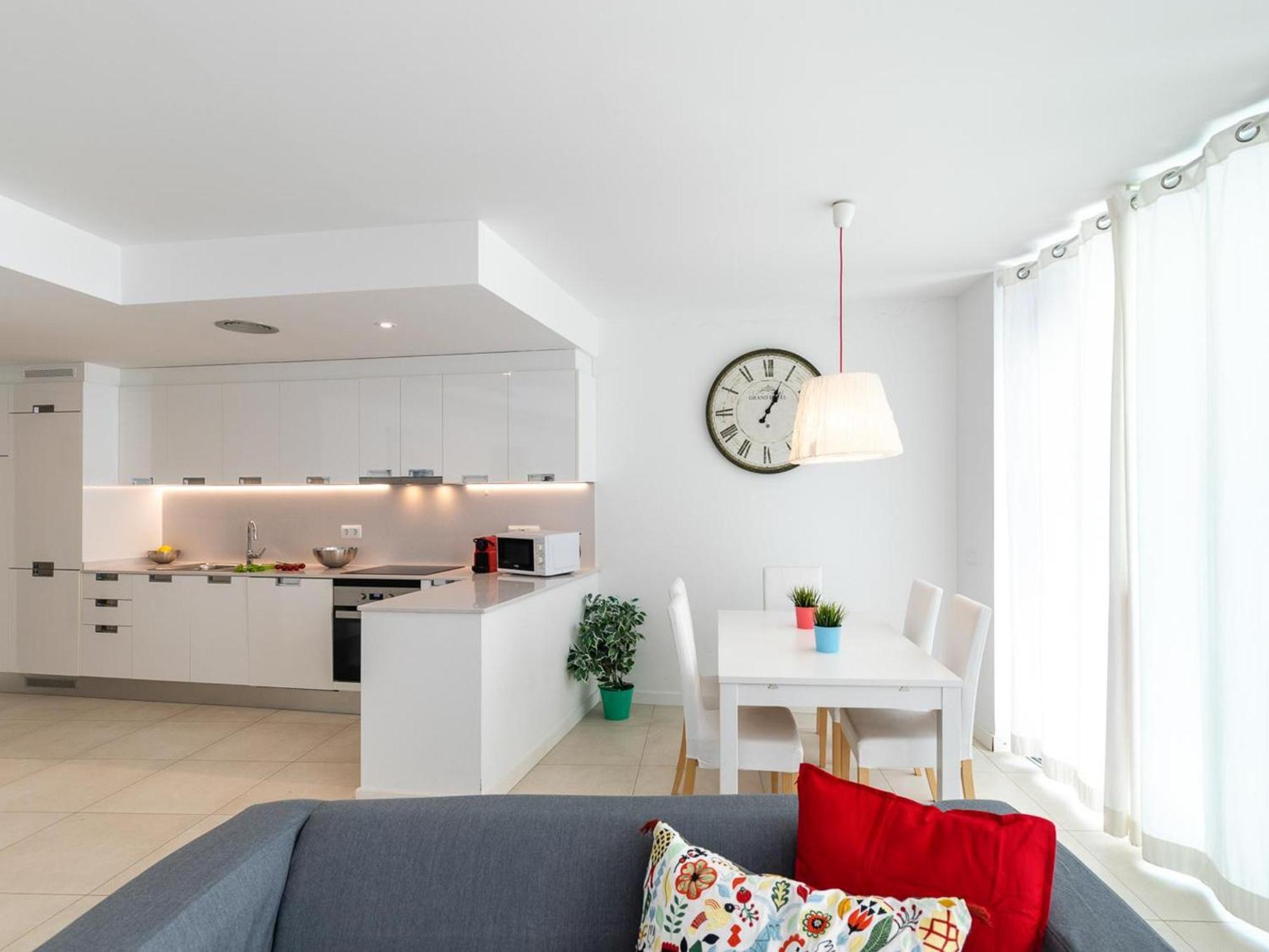 Ref. Montgo Platja 2: Magnifico A Pie De Playa En Cala Montgo ! - Es-325-26 Apartamento *