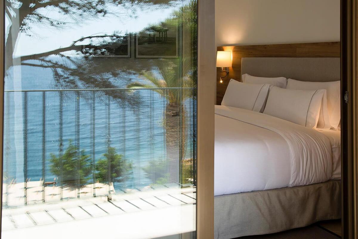 Hotel Eden Roc & By Brava