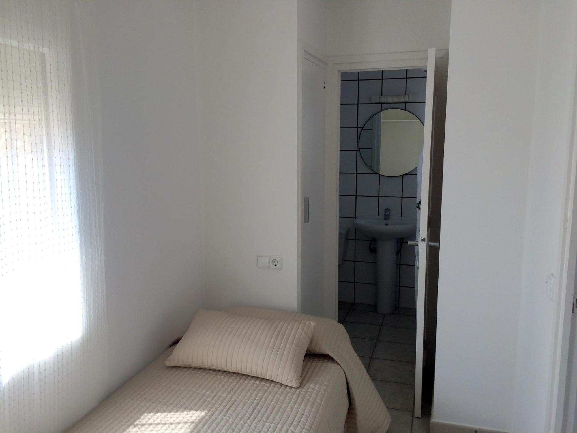 Apartment La Palmera, Terrace & Pool