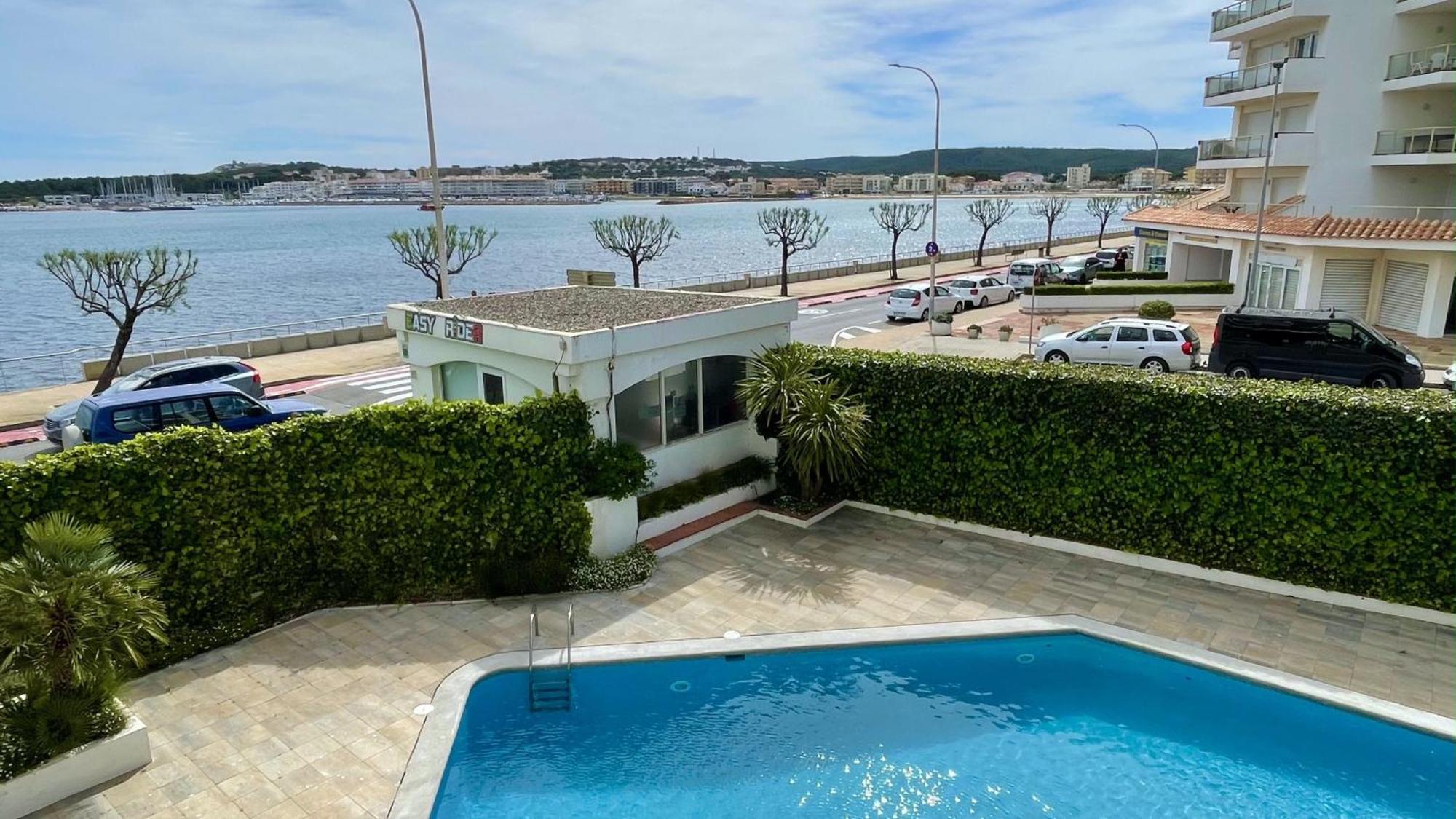 Passeig Del Mar - Apartamentos Primera Linea