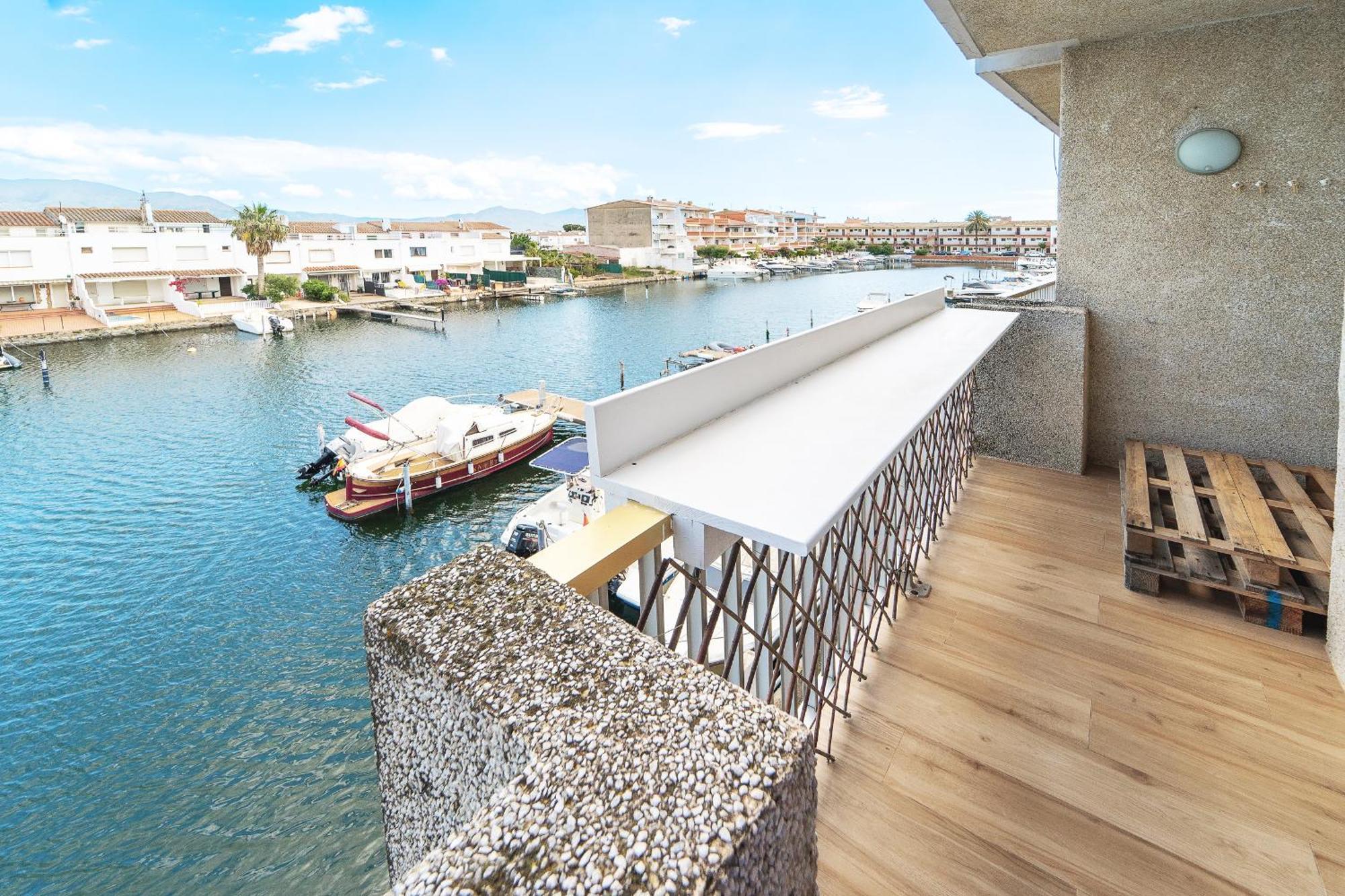Welcs 143 Emp Con Vistas Al Canal * Ampuriabrava