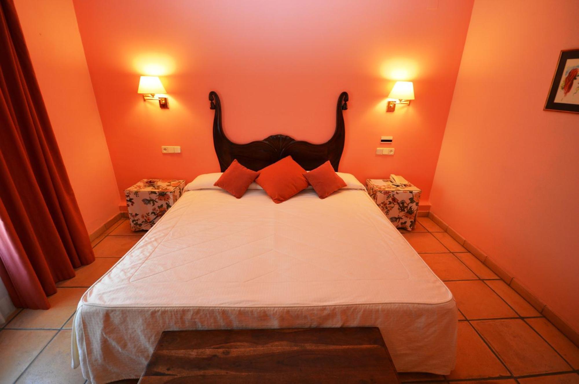 Ceret Hotel 3*