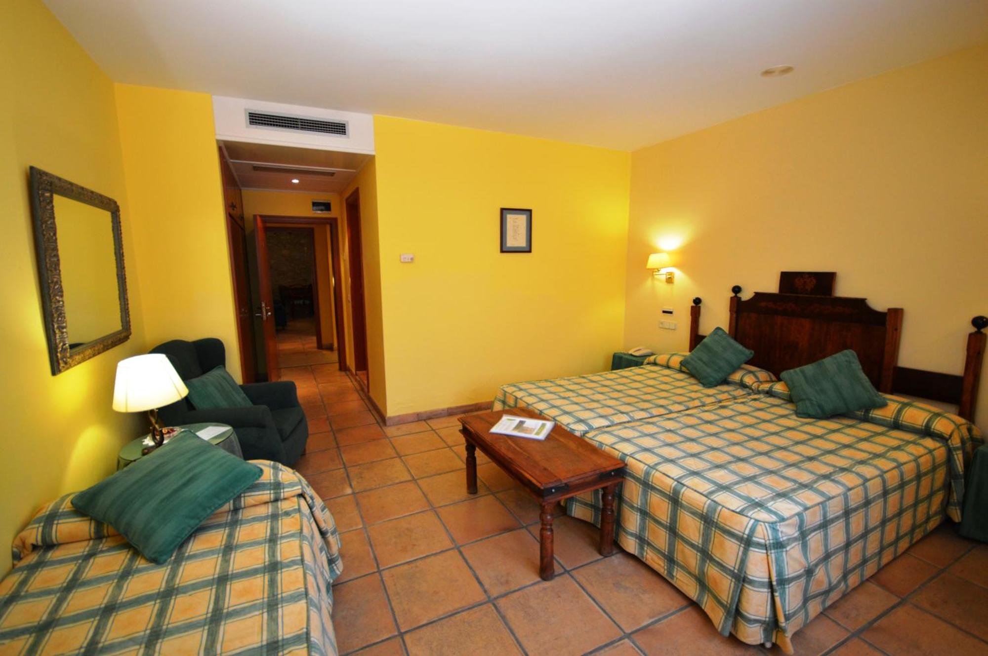Hotel Ceret Sant Pere Pescador