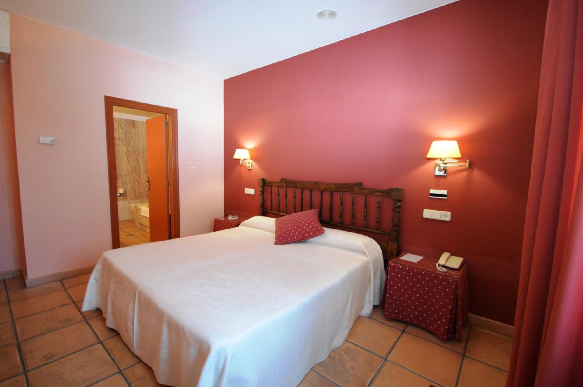 Hotel Ceret Sant Pere Pescador