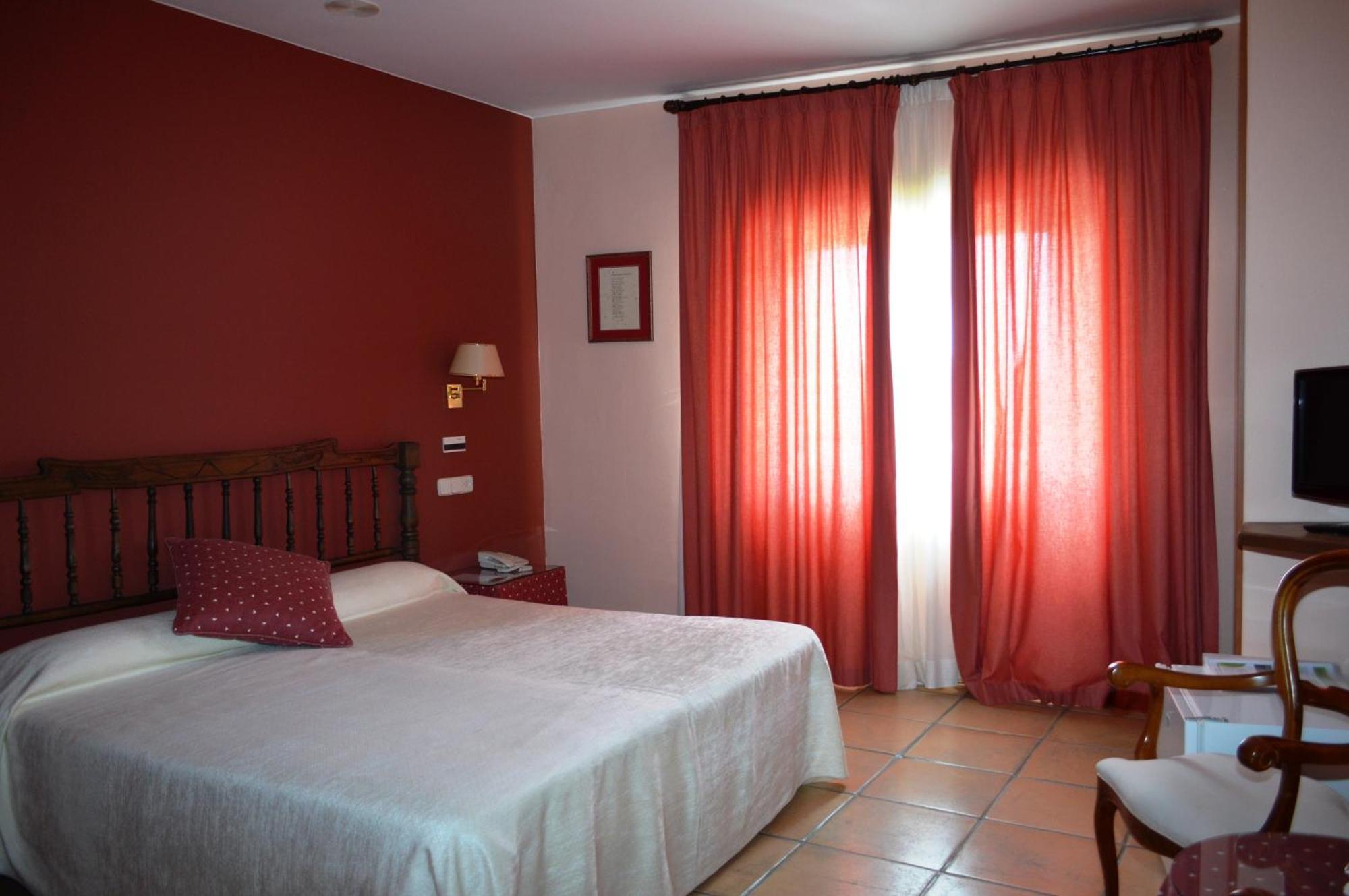 Ceret Hotel 3*