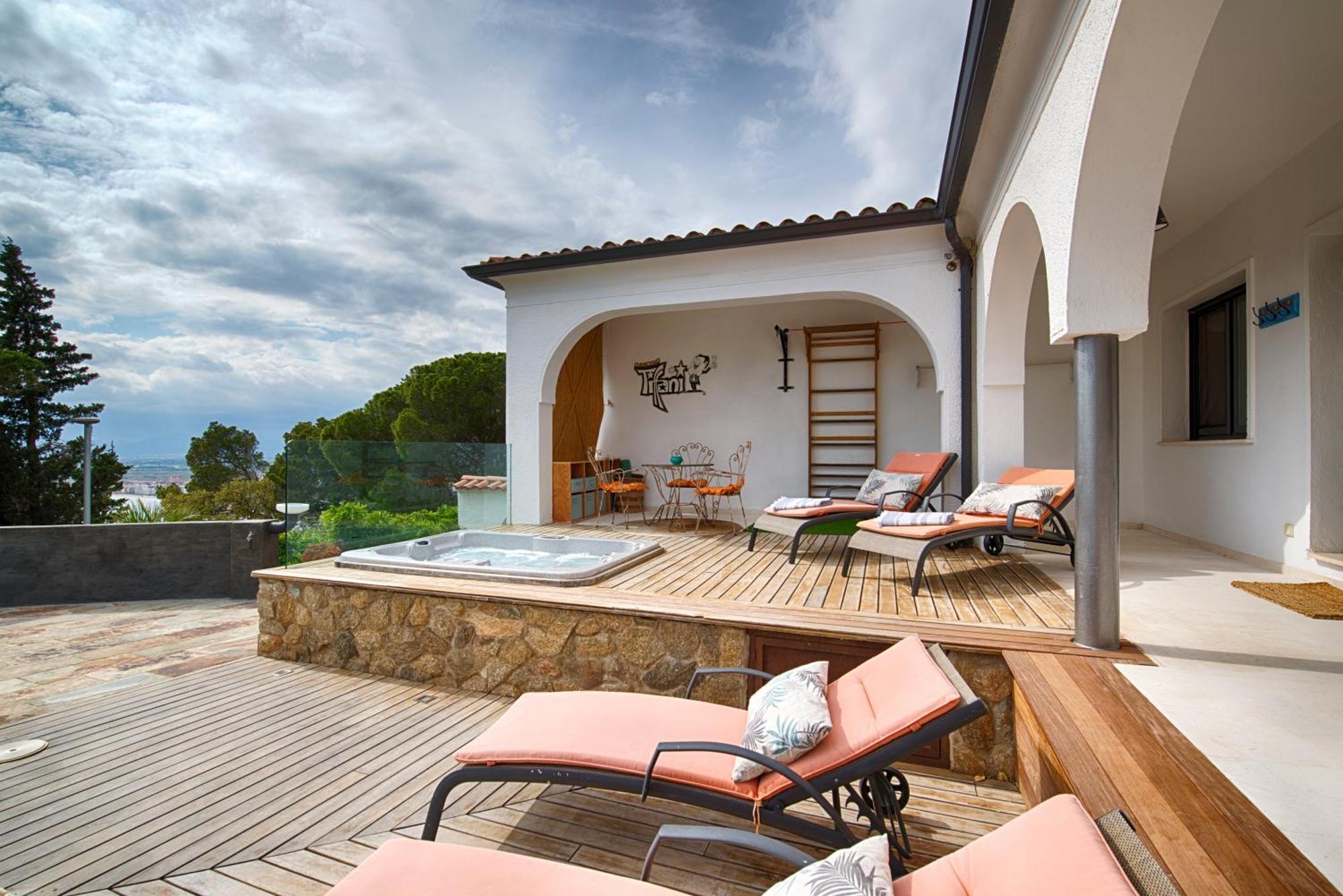 Bed & Breakfast Casa De L'albada