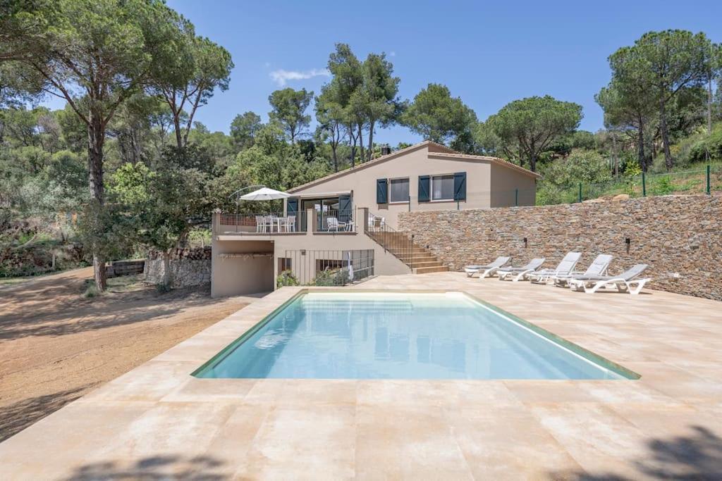 Casa La Vinya Con Parking Y Piscina Сasa de vacaciones Palafrugell