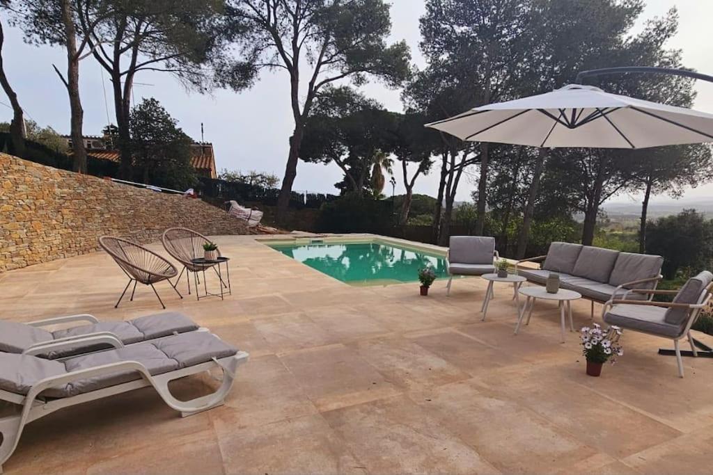 Casa La Vinya Con Parking Y Piscina