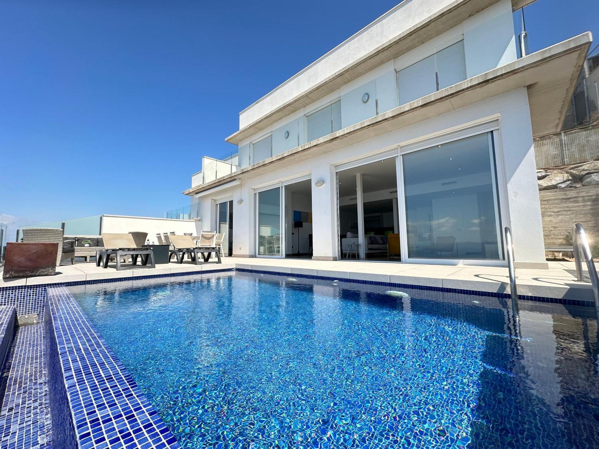 Holiday home Agi Turo