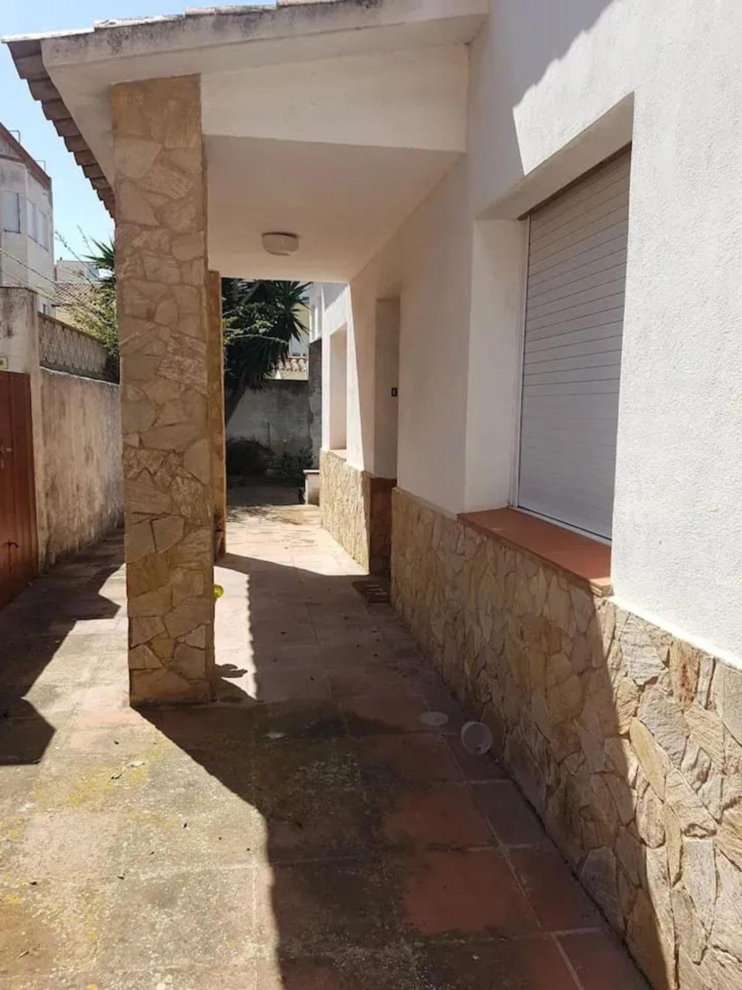 Charming House In Near Beaches Сasa de vacaciones