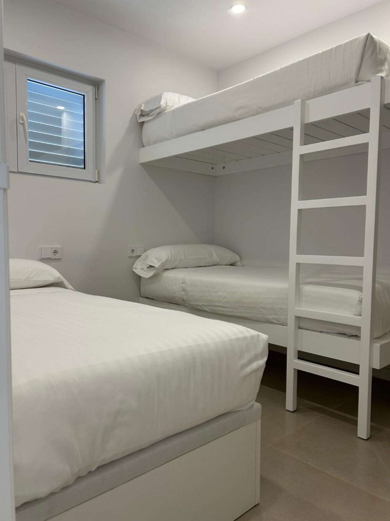 Almadraba Apartment *