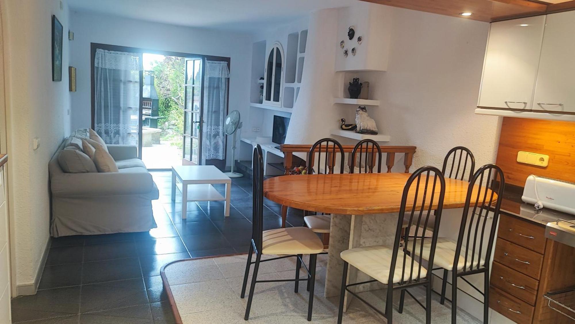 Casas Blanca 14 Junto A Piscina En Playa Privada Santa María De Llorell Tossa de Mar
