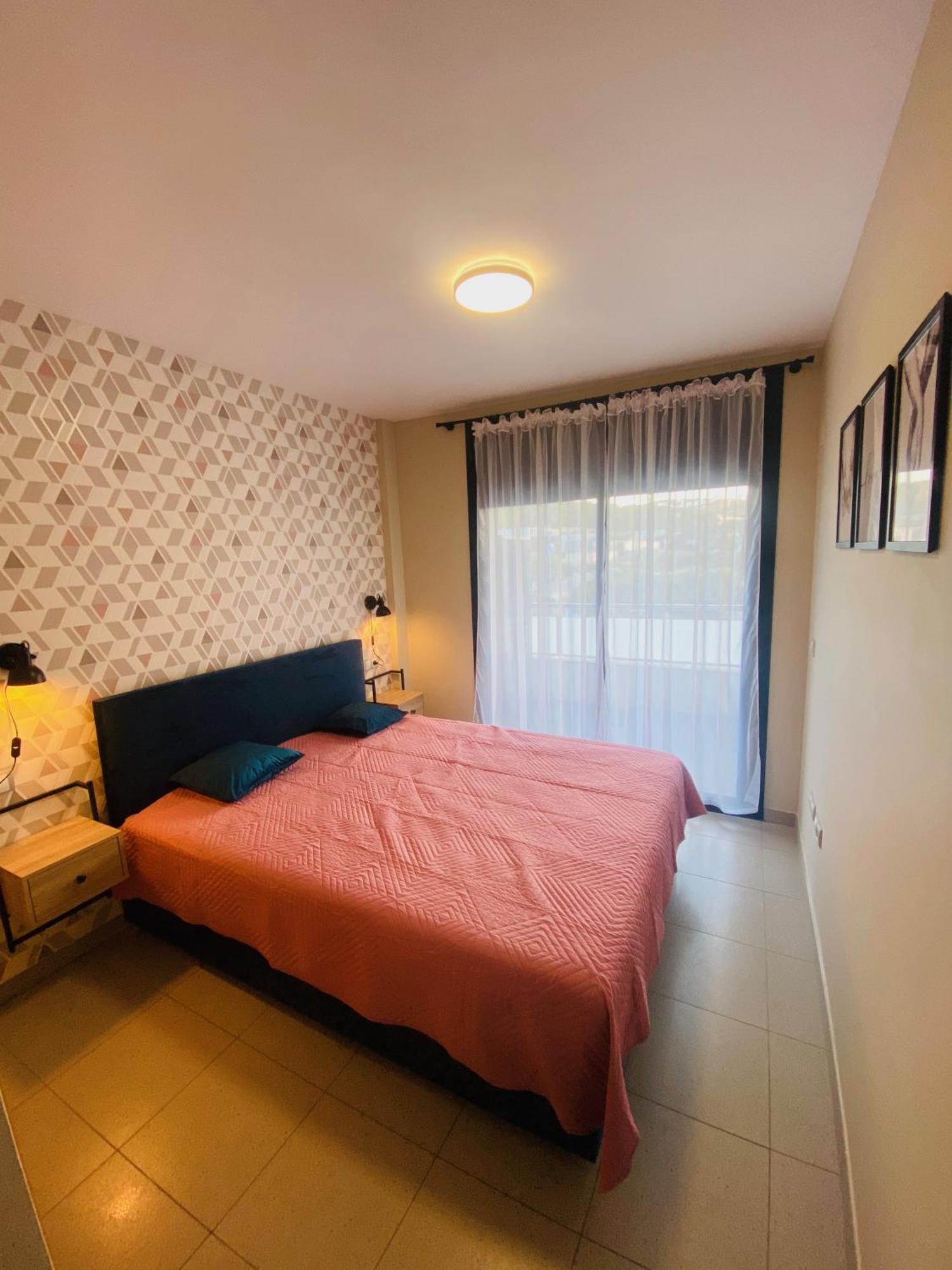 Apartamento Exclusivo Piso De La Playa De Fenals Con Terraza *