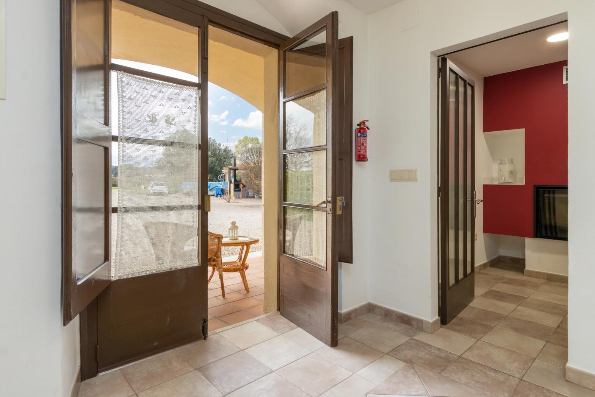 Casa De Piedra En La Costa Brava Sant Jordi Desvalls