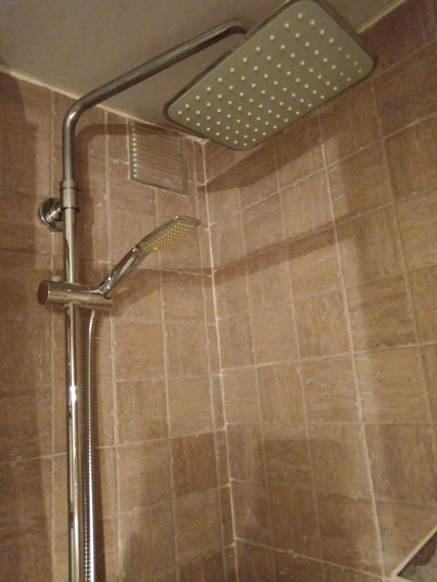 Habitación en casa particular Mari, Comparto El Piso *