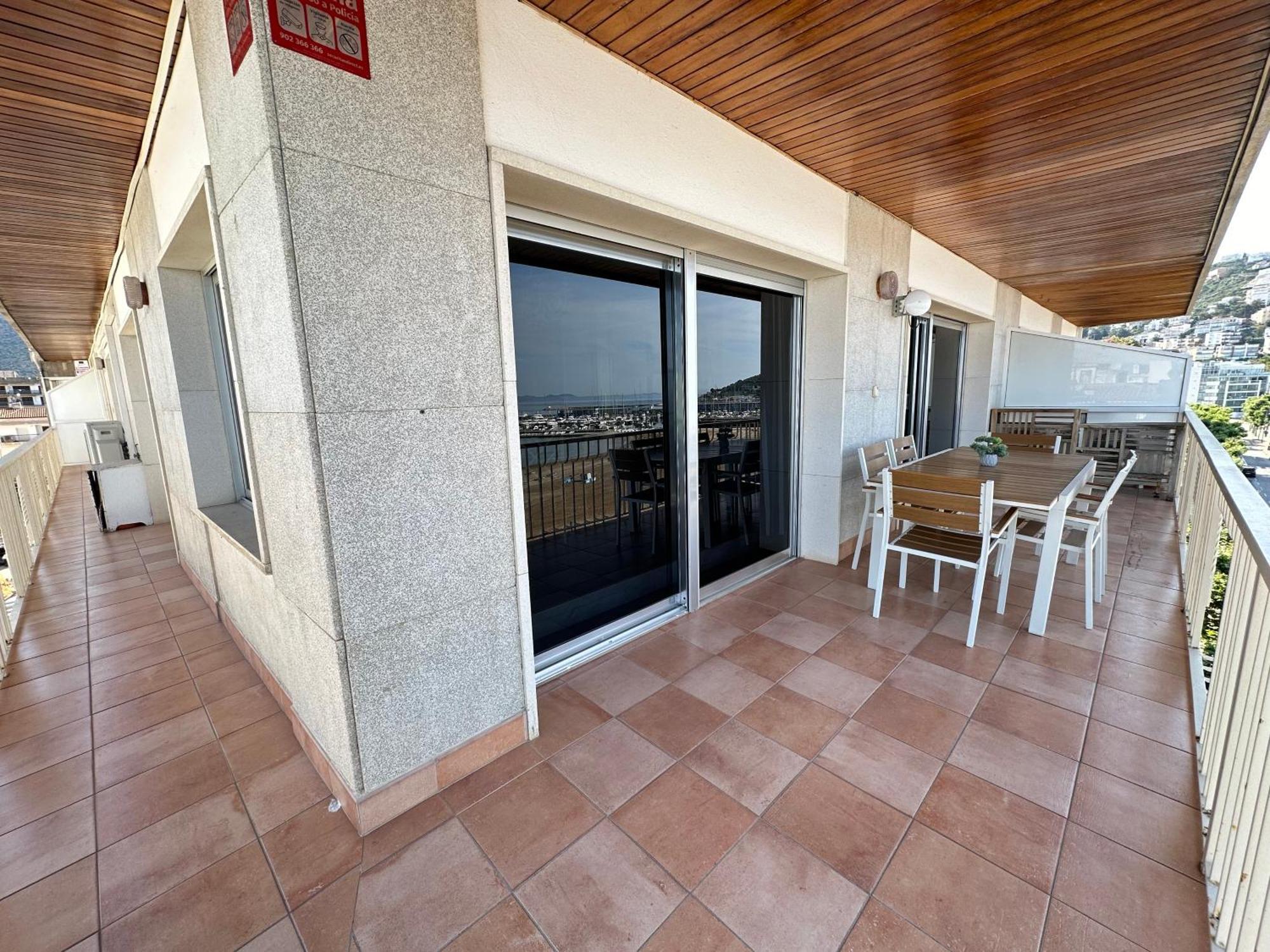 Agi Avenida Apartamento *