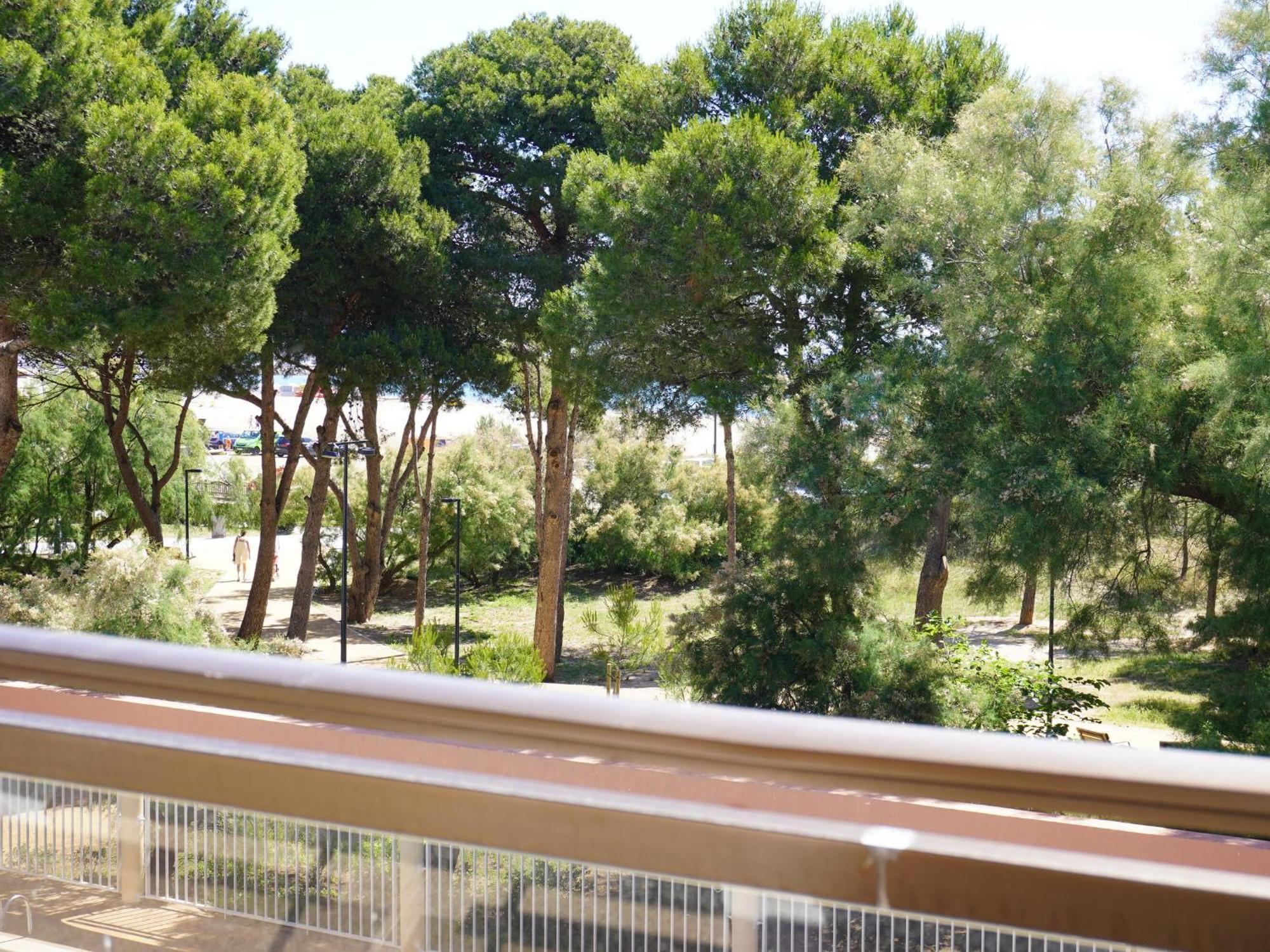 En Primera Linea De Playa Con Piscina Y Terraza - - Es-323-26 *