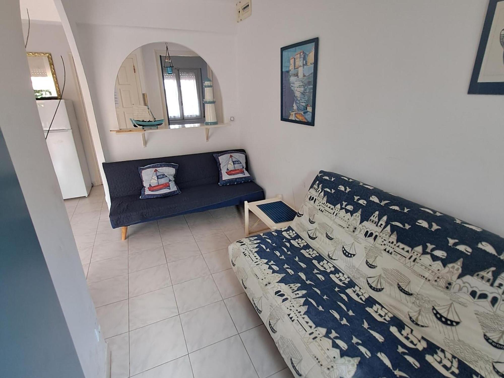 Centrico En Empuriabrava, A 600m De La Playa, Con Balcon Y Aire Acondicionado. - Es-228-188 * Empuriabrava