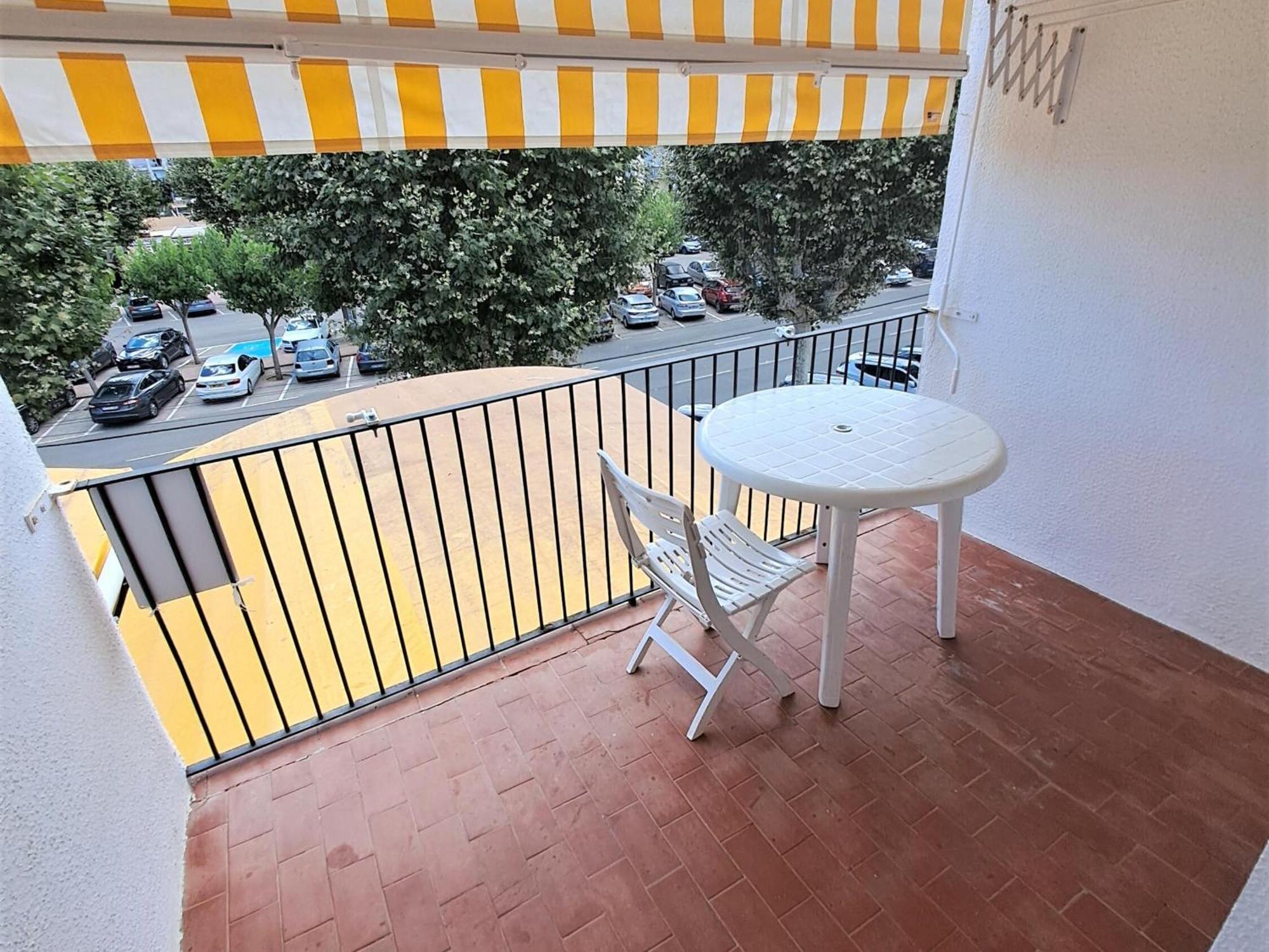 Centrico En Empuriabrava, A 600m De La Playa, Con Balcon Y Aire Acondicionado. - Es-228-188 Apartment Empuriabrava