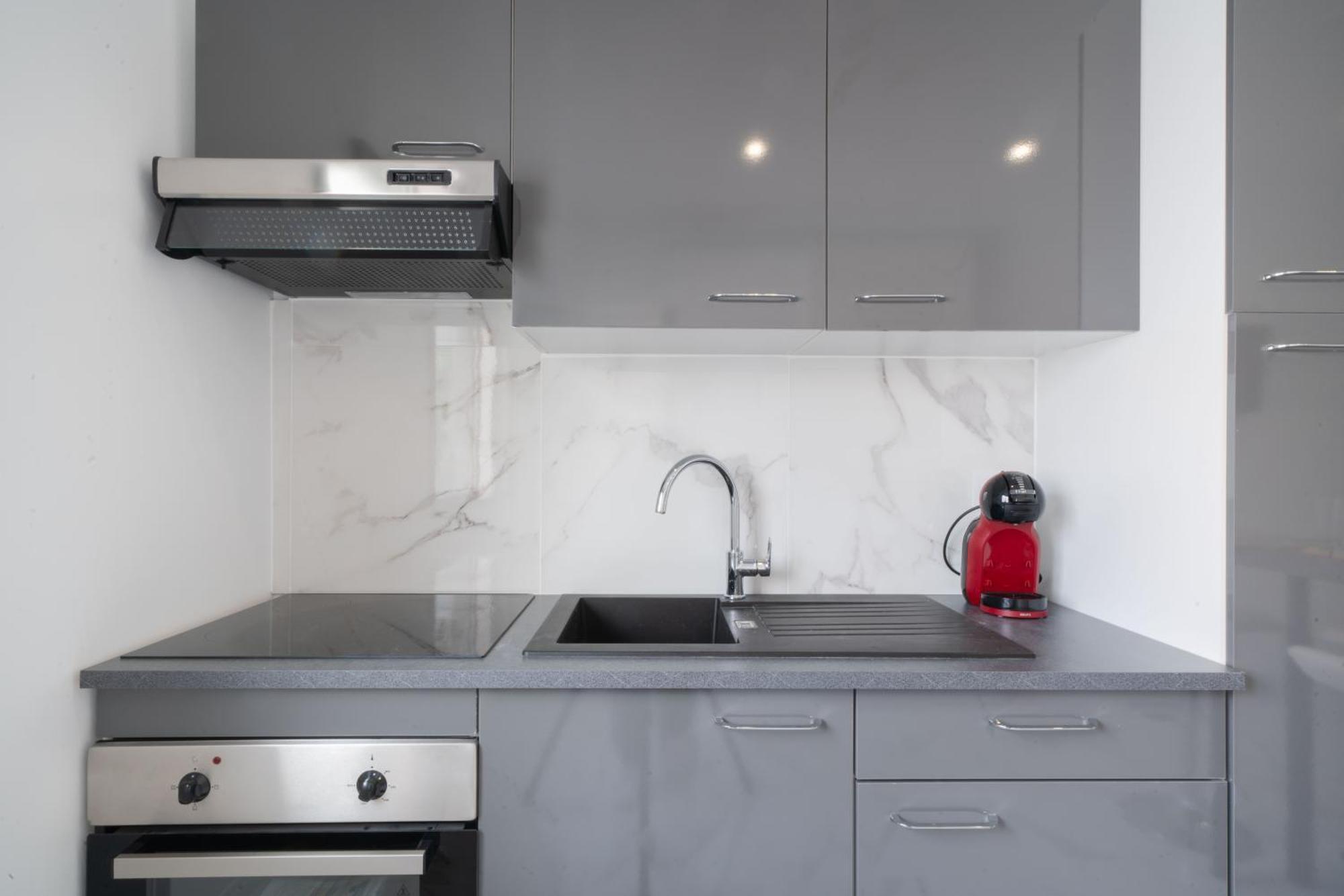 Apartment Wehostyou Apt Moderne Central Colom 2a Roses