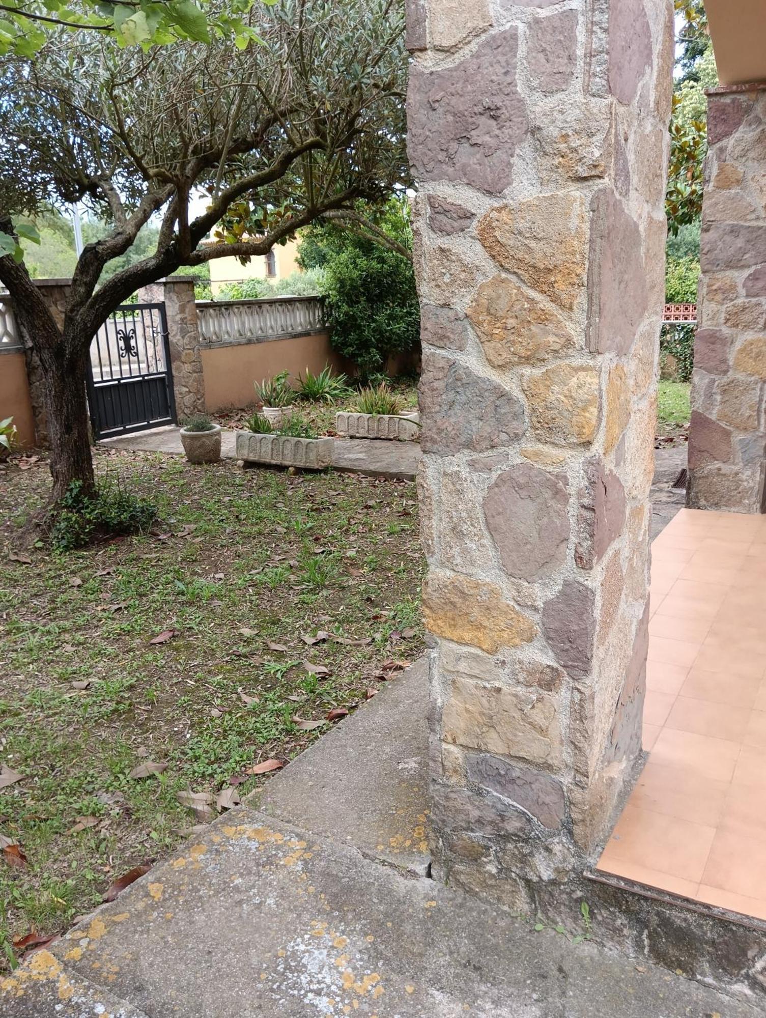 Casa Amb Gran Jardi A Vilauer-costa Brava - Alt Emporda * Vilaur