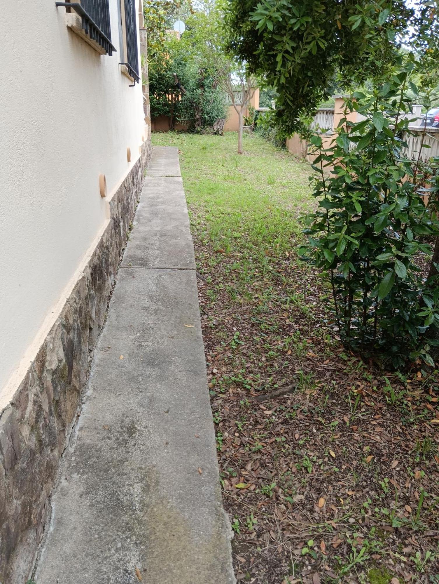 Casa Amb Gran Jardi A Vilauer-costa Brava - Alt Emporda *