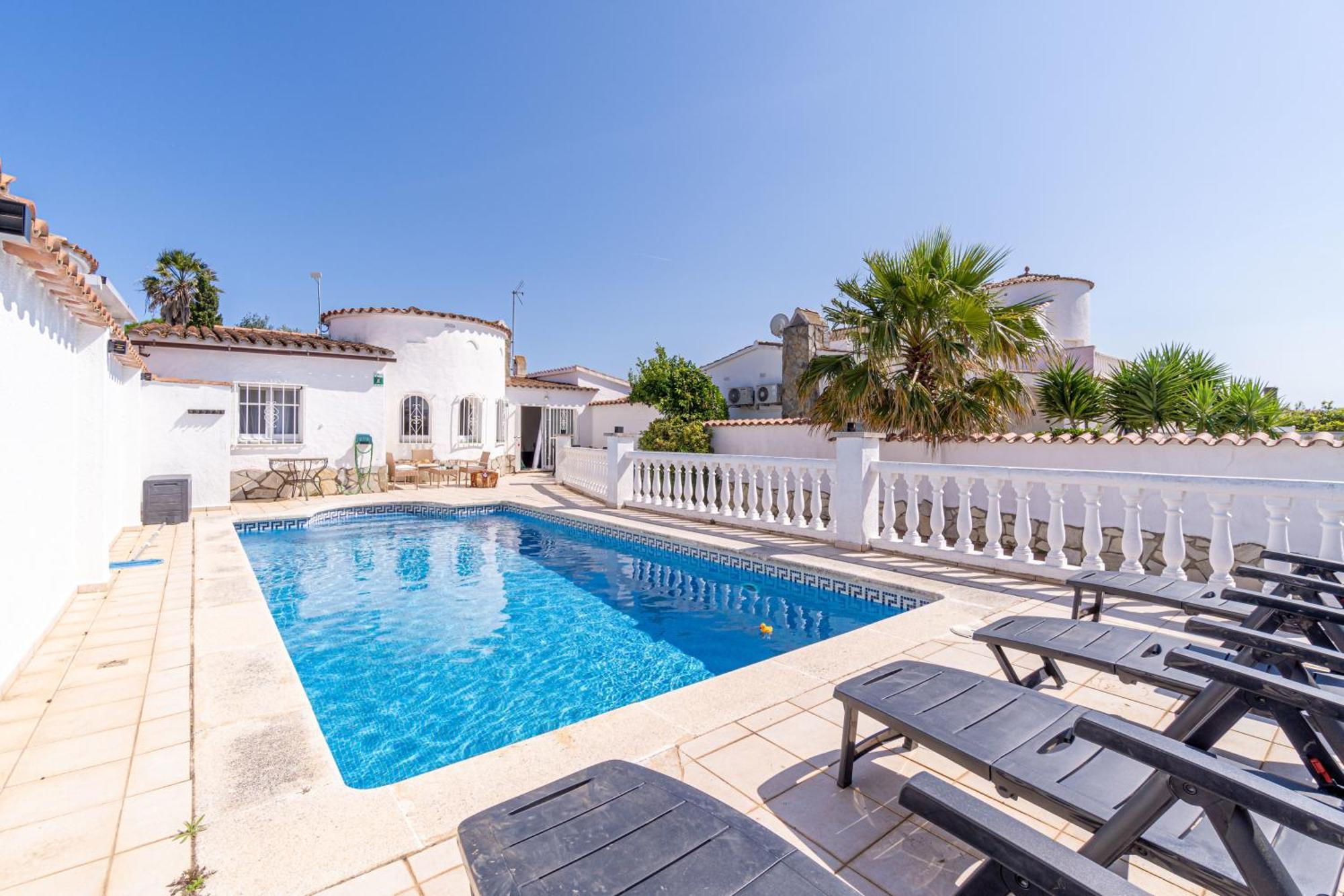 Holiday home Jouvacations Noguera
