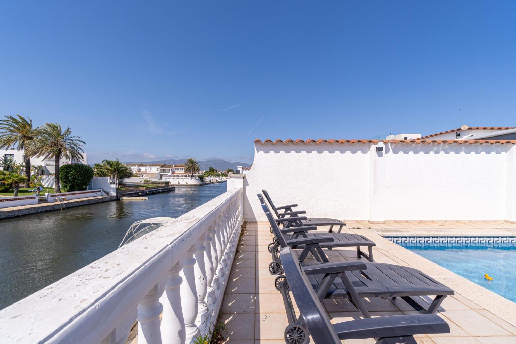 Jouvacations Noguera Empuriabrava