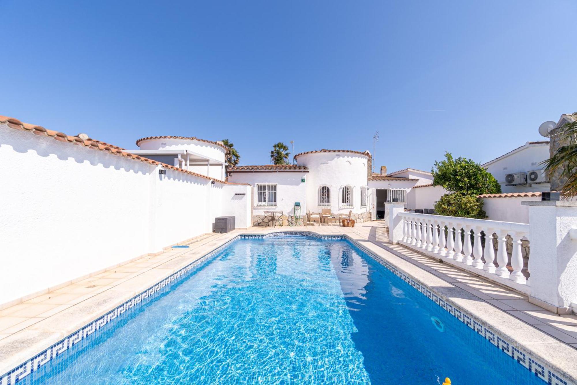 Jouvacations Noguera * Empuriabrava
