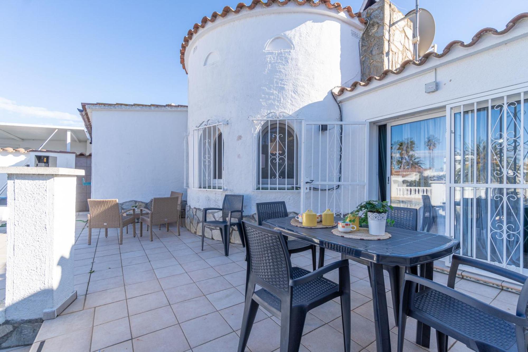 Jouvacations Noguera Holiday home Empuriabrava