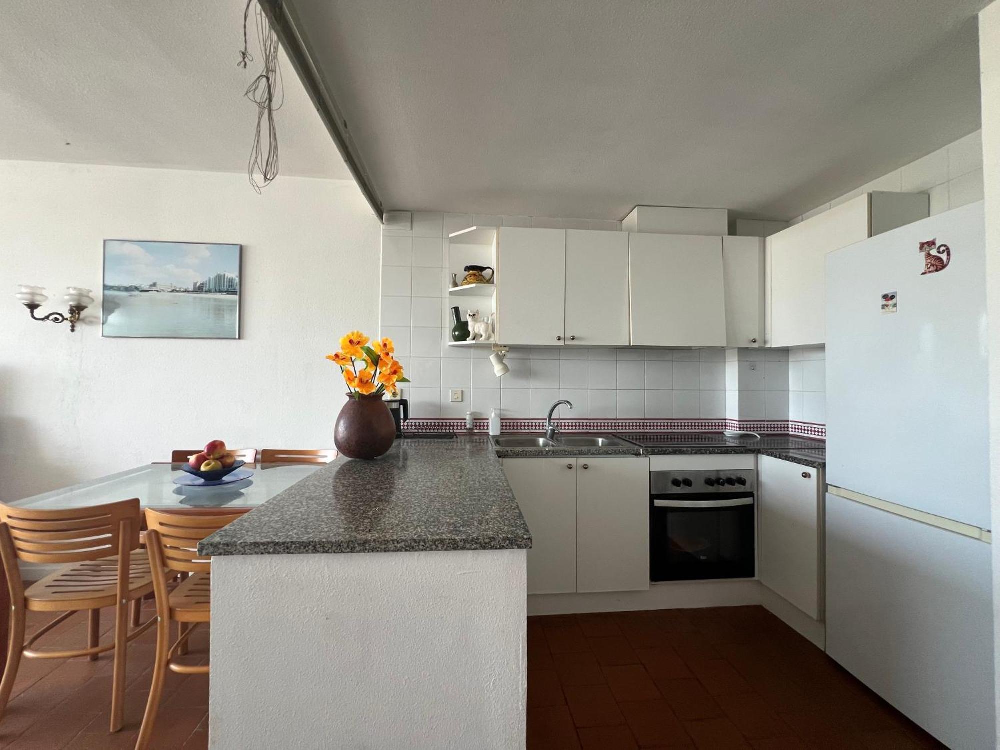 Apartamento En Puerto Con Terraza Y Vistas Al Mar *