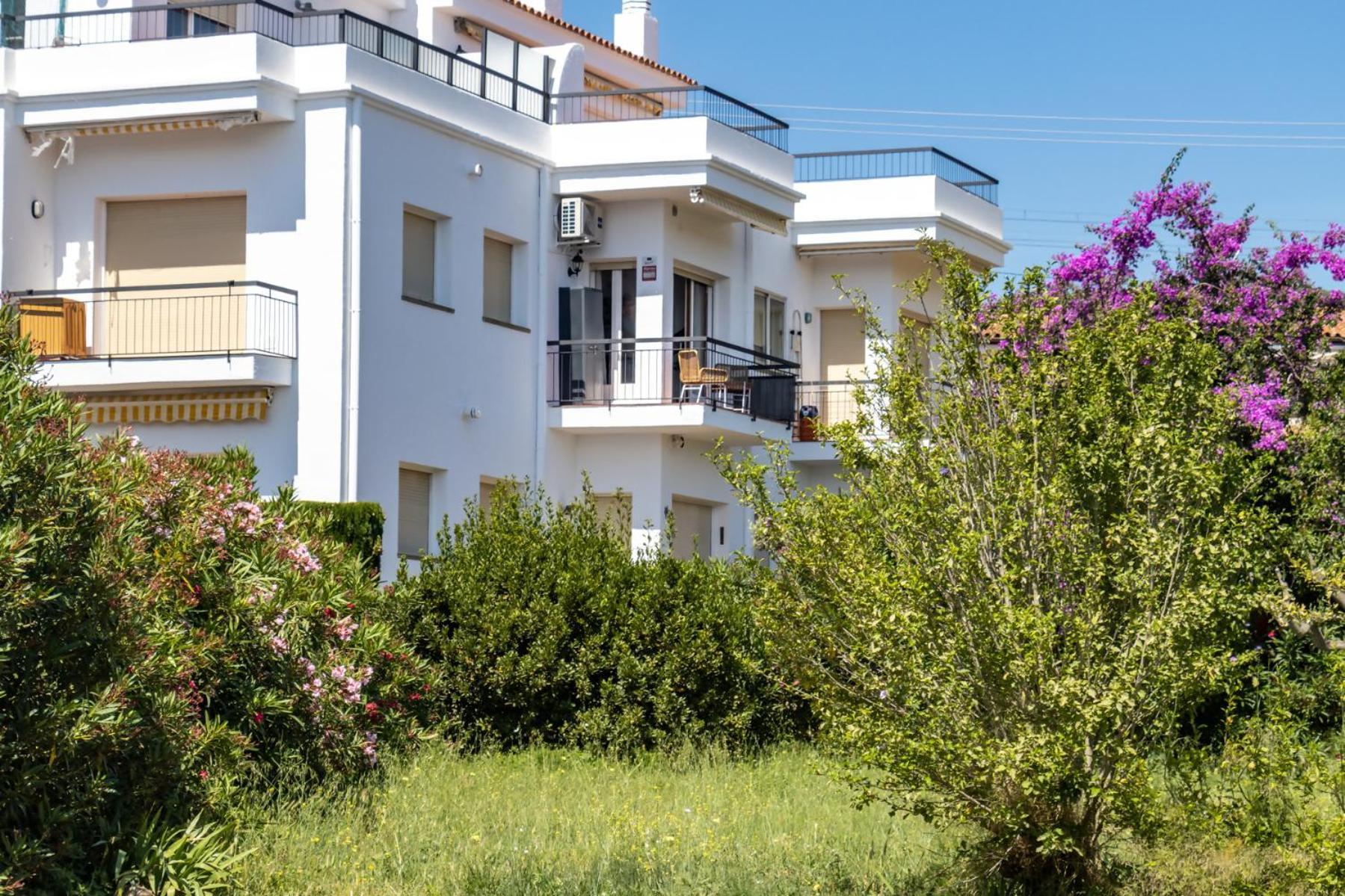 Grifeu 18 Con Terraza Y Vistas