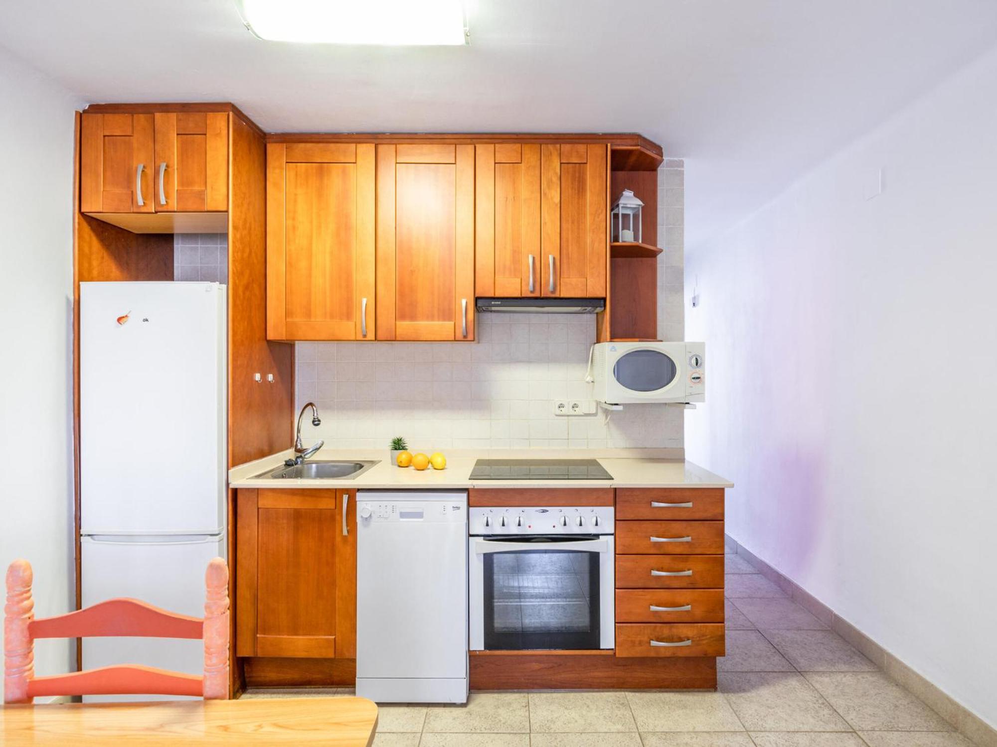 Familiar Con Piscina, Terraza Y Wifi, A 450m De La Playa De Riells, - Es-325-20 Apartamento